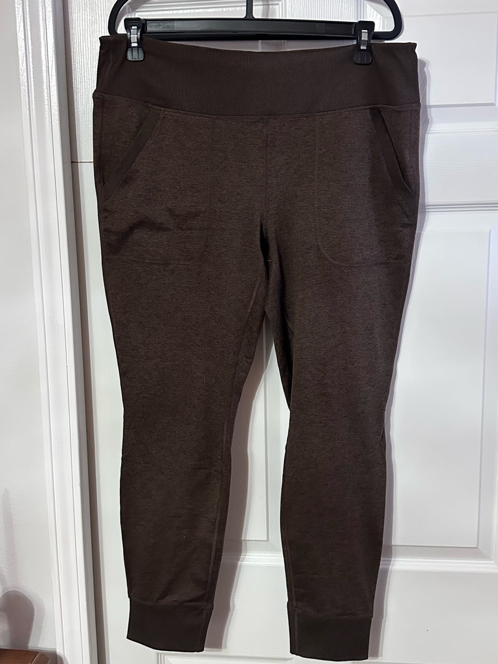 Avia Women's Olive Brown Jogger Leggings/Pants